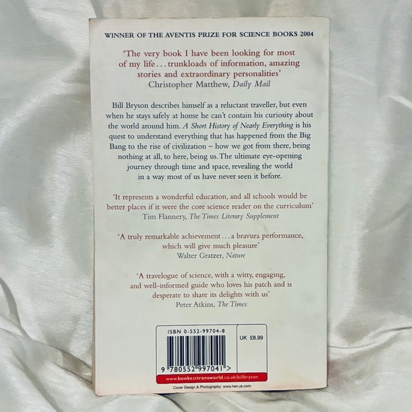 A Short History of Nearly Everything paperback - Picture 3 of 5
